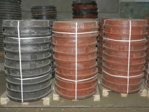 Оборудование(действующее) по производству полимер/песчаной продукции (люки) из отходов полимера